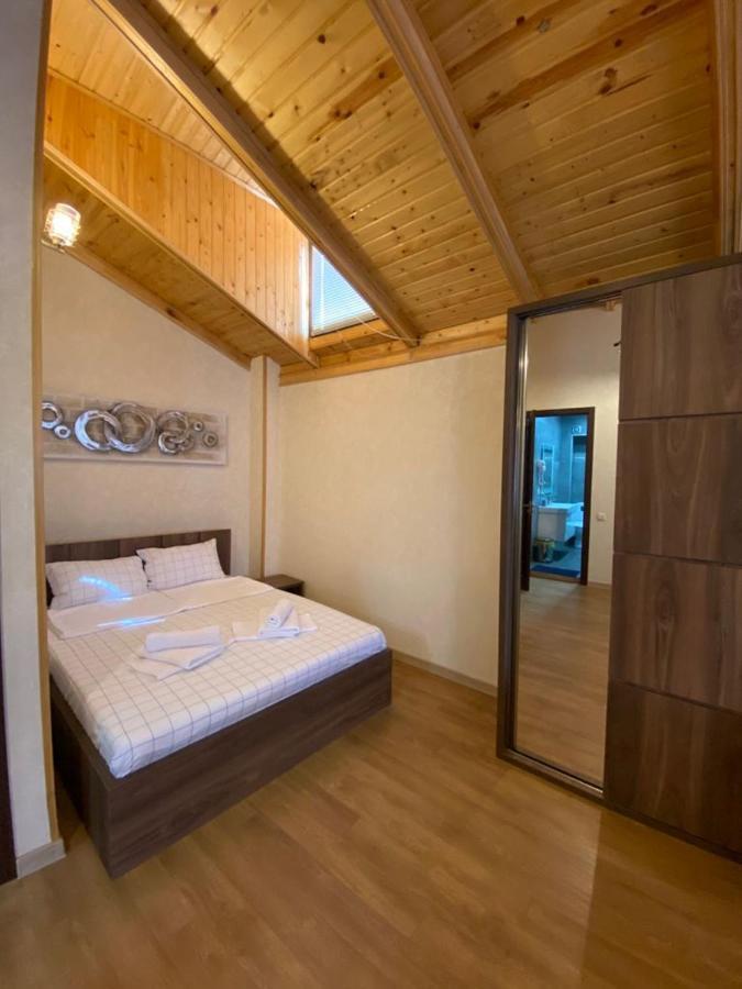 Hotel Vincent Tbilisi Esterno foto